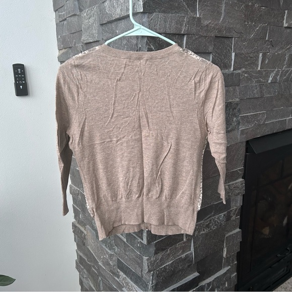 Banana Republic Beige Lace Cardigan - Picture 2 of 4